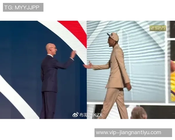 戈贝尔对萨尔的建议：提升身体素质以应对高强度比赛挑战